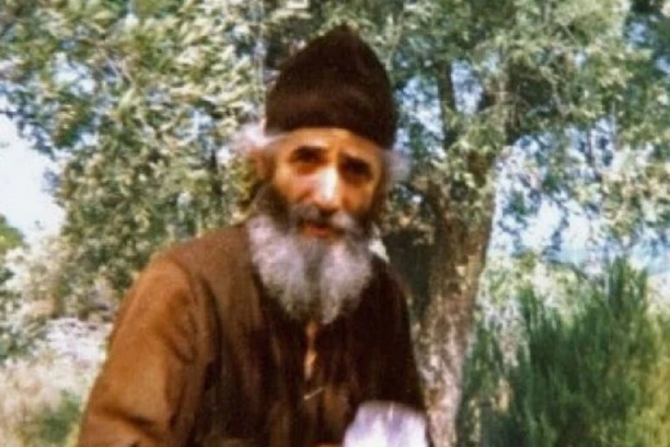 "RODITELJI OD DECE PRAVE NESPOSOBNE LJUDE": Ovako je starac Pajsije govorio o odgajanju novih generacija