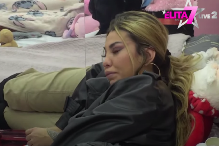 Aneli Ahmić histeriše zbog Janjuša Elita