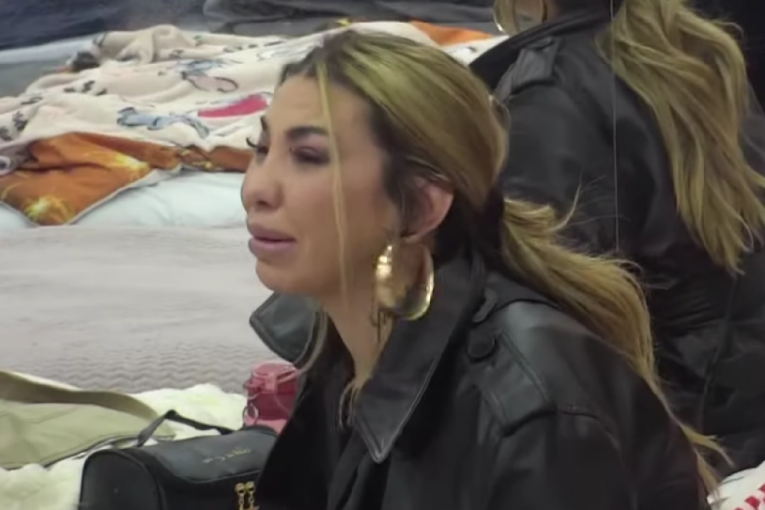 Aneli Ahmić histeriše zbog Janjuša Elita