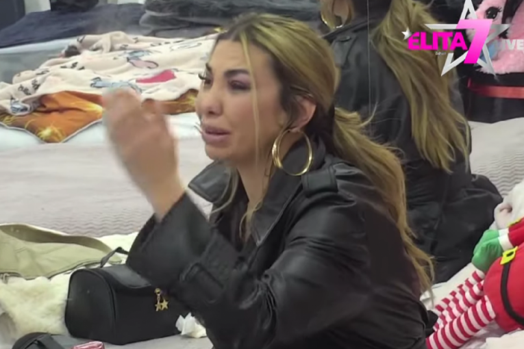 Aneli Ahmić histeriše zbog Janjuša Elita