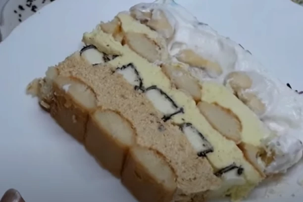 TORTA SAN SNOVA:  Ne peče se, a kombinaciju krem bananica, banana i mlevenog keksa SVI VOLE!