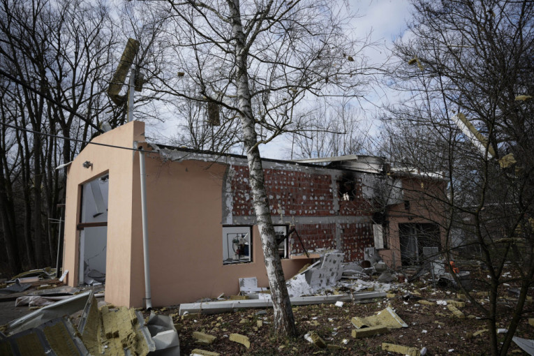 Unutrašnjost fabrike Trajal nakon eksplozije