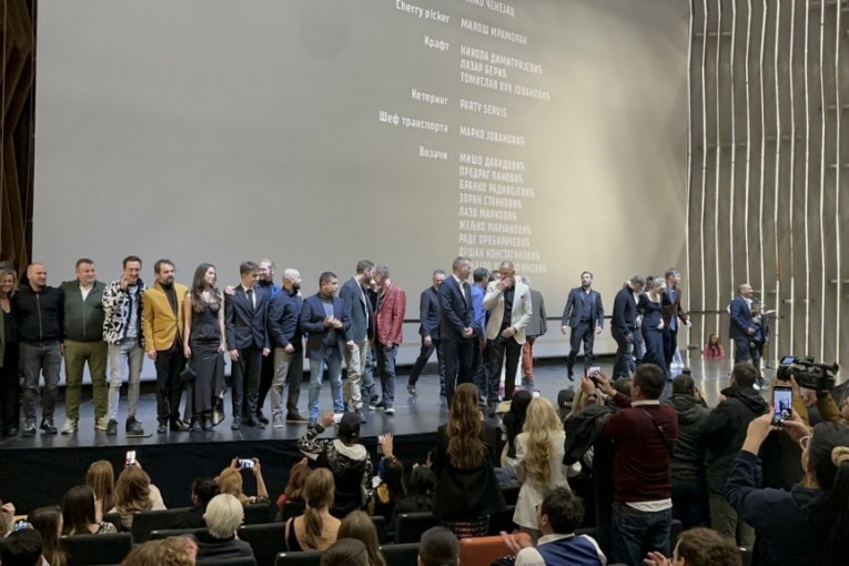 Film Džej Nedelja premijera