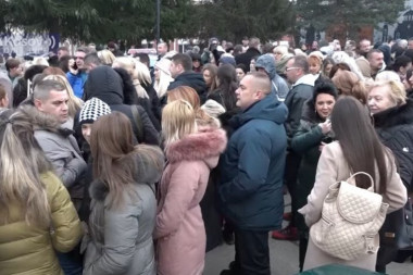 POČETAK U 12 SATI: Veliki protestni skup Srba danas u Severnoj Mitrovici