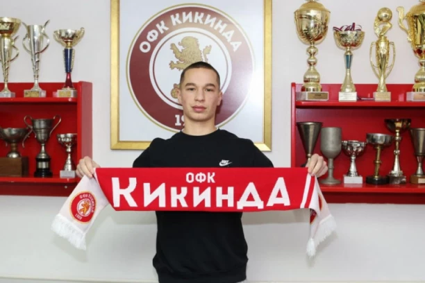 POTVRĐEN JE NOVI DOLAZAK: Mladi i talentovani vezista zvanično je promovisan u crvenom dresu!