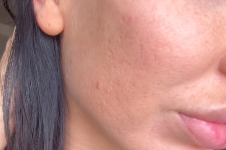 Tijana Ajfon bez šminke