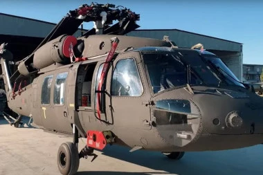 Albanija nabavila helikoptere Crni Soko