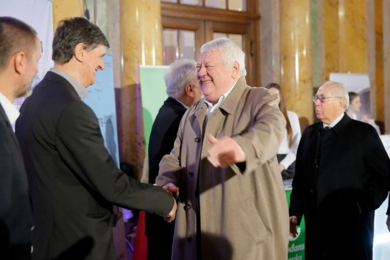 CVELE JE UKRAO PANČEVA PARTIZANU! Zečević šokirao rečima posle smrti Zvezdine legende! (VIDEO)