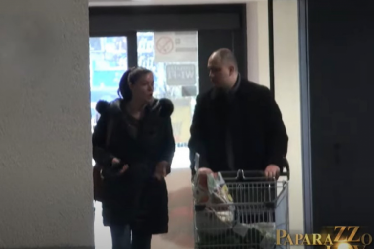 Sanja Kužet paparaco 