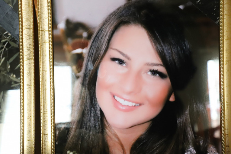 Tragično nastradala Andrijana Lazić