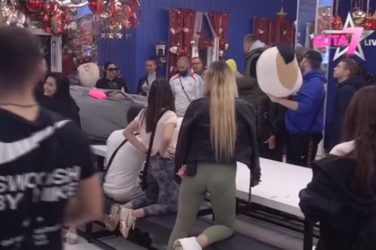 Rijaliti takmičari se okupili oko Janjuša i Uroša