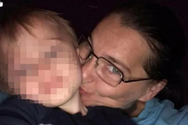 "MOGU SAMO DA GA ZAMISLIM GLADNOG KAKO PRUŽA RUKE KA HRANI!" Potresna ispovest majke preminulog dvogodišnjaka: Falilo je PET centimetara da je dohvati