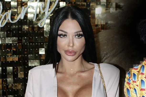 MAJA MARINKOVIĆ IMALA AFERU SA NUĆIJEM: U programu uživo optuženi da su zajedno konzumirali ZABRANJENE SUPSTANCE!