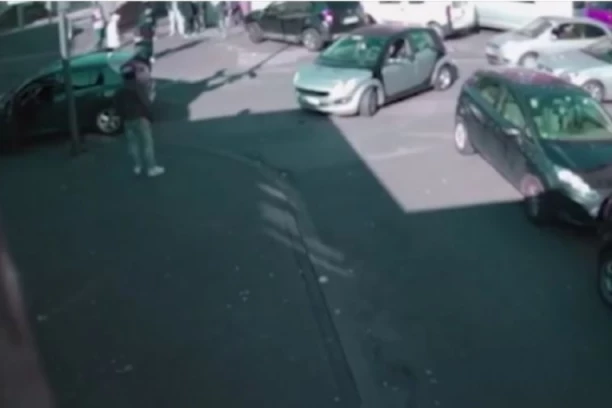 MUŠKARAC IZ SRBIJE NASMRT IZBODEN NOŽEM U NEMAČKOJ! Napalo ga 30 muškaraca i to sve zbog ŽENE (VIDEO)