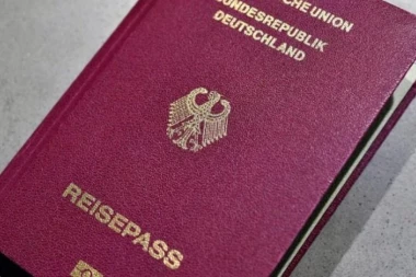 NIKAD LAKŠE DO NEMAČKOG DRŽAVLJANSTVA: Stranci oduševljeni, evo šta je sad potrebno da bi se došlo do PASOŠA