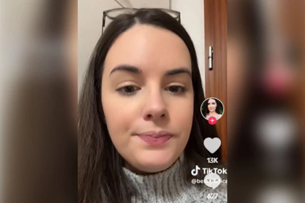 ZBOG GESTA DIVNE MAJKE CEO BALKAN PLAČE! Slučajno je čula razgovor u vrtiću, a onda uradila nešto što je oduševilo KORISNIKE DRUŠTVENIH MREŽA! (VIDEO)