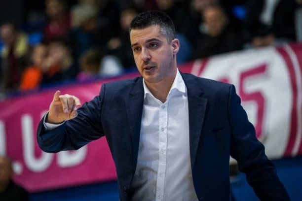 FMP PONOVO MENJA TRENERA: Mijović NAPUŠTA klupu!?