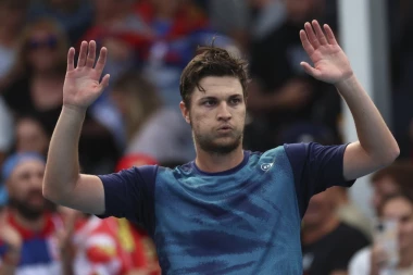 KECMANOVIĆ PORAŽEN, SADA MU VISI ODLAZAK NA OLIMPIJSKE IGRE: Evo kako ipak može da stigne do Pariza