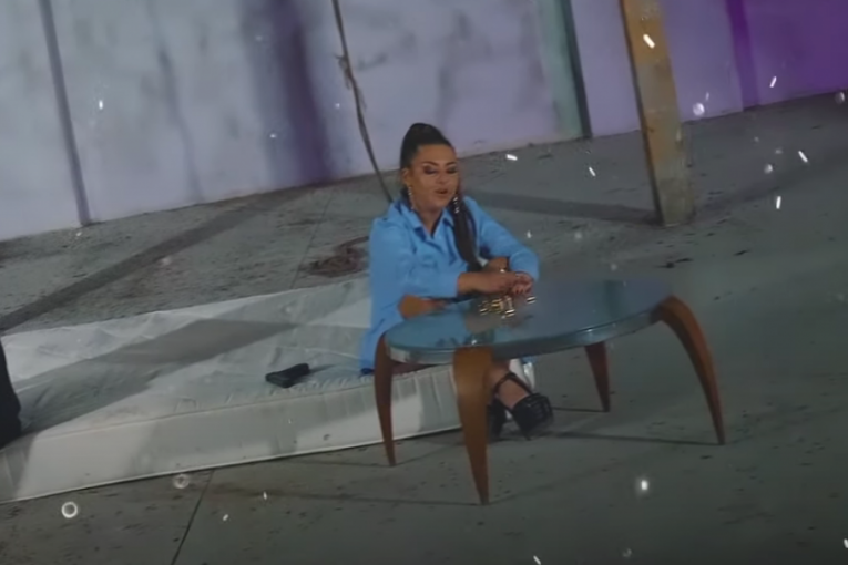 Andrijana Lazić pevačica spotovi