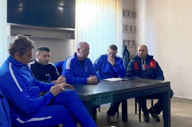 NAKON UVODNOG SASTANKA, EKIPA JE ODRADILA I PRVI TRENING: Plavo-beli upalili motore - ukoliko se ukaže prilika da se bori za vrh tabele, Vojvodina će je oberučke prihvatiti! (FOTO GALERIJA)