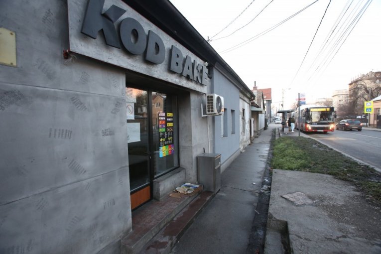 Baki Prasetu zatvoren lokal