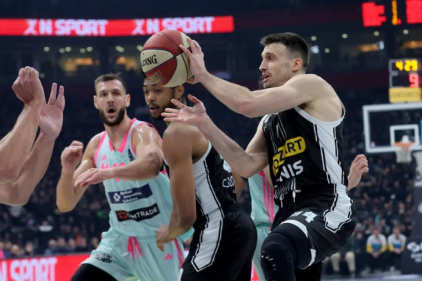 OTKRIVAMO! Evo šta stoji iza CEPANJA logoa MTS na utakmici Partizan-Mega! NE, NIJE U PITANJU ZAVERA!