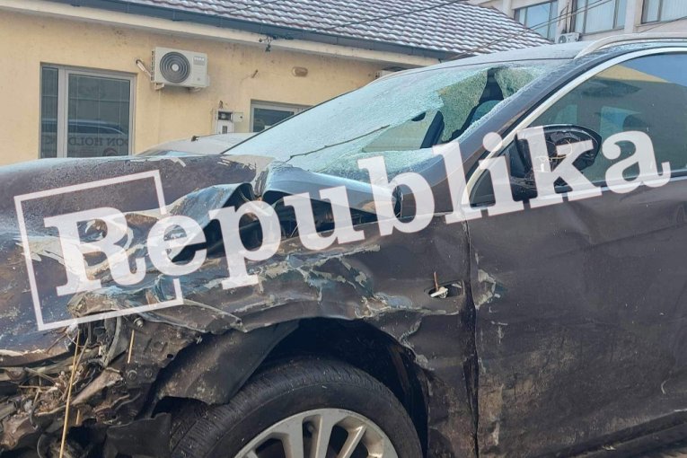 Uništen automobil Đorđa Davida u saobraćajnoj nesreći na auto-putu u Severnoj Makedoniji