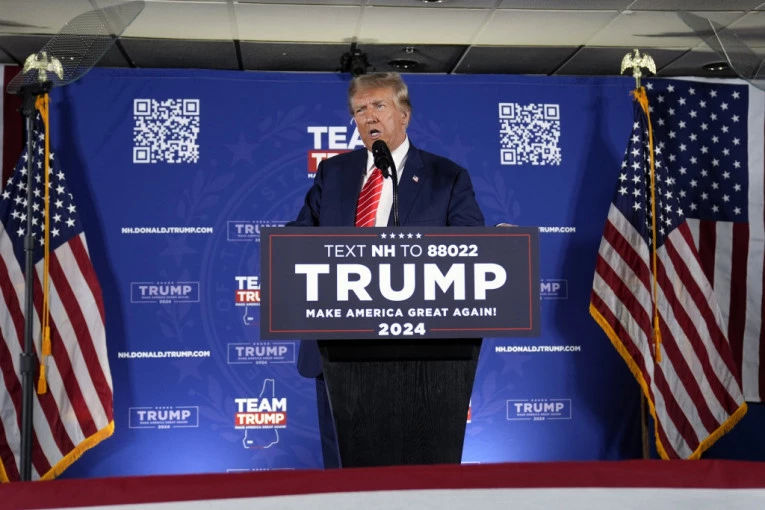 TRAMP BOLJI OD HEJLI I U SEVERNOJ DAKOTI! Danas je "dan D"!