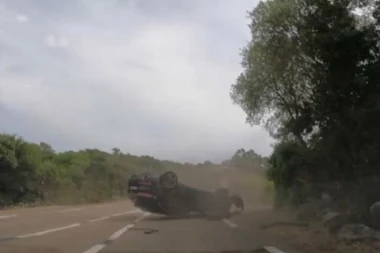 MAJKA I ĆERKA (14) SLUČAJNO UPALE NA PROTEST I POGINULE! Užasne scene šokirale sve, hitna pomoć samo je konstatovala smrt