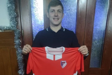 PROMENA TRENERA JE IMALA UTICAJA NA ODLUKU: Crno-beli dres menja za crveno-bele boje!