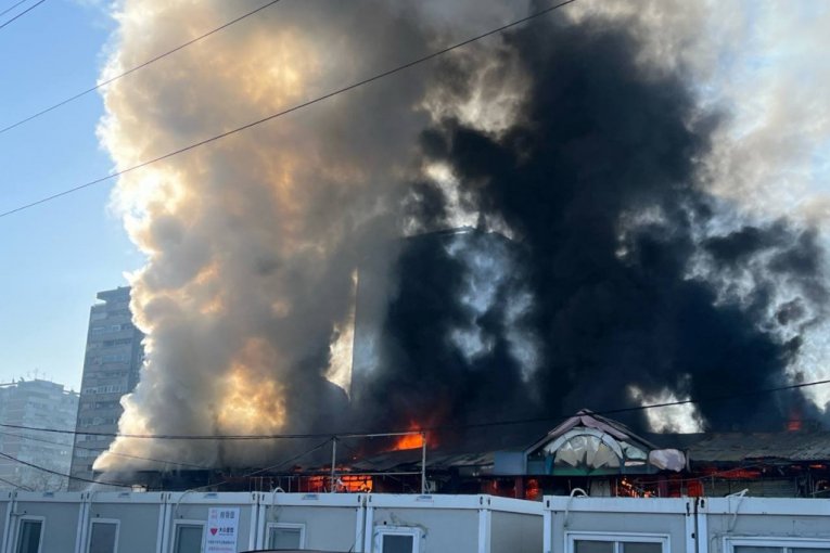 Gori Kineski tržni centar