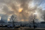 POŽAR U BLOKU 70 OSTAVLJA POSLEDICE! Vazduh ZAGAĐEN - oglasio se Gradski zavod za javno zdravlje!