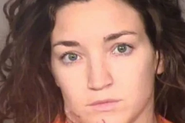 NEVIĐEN SKANDAL: Izbola dečka 108 PUTA, krv joj se slivala niz ruke, a dobila samo USLOVNU KAZNU! Evo kojim trikom se ova žena poslužila za TEŠKO UBISTVO