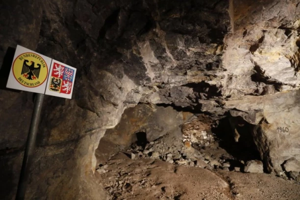 URUŠIO SE RUDNIK! Najmanje 14 poginulih!