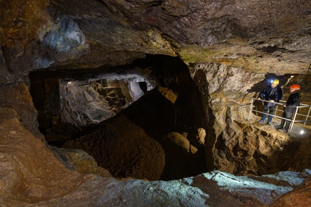 UŽAS U PLJEVLJIMA: Radnik poginuo u rudniku