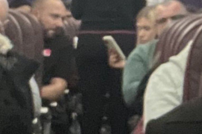 Pevača ženo informiše 