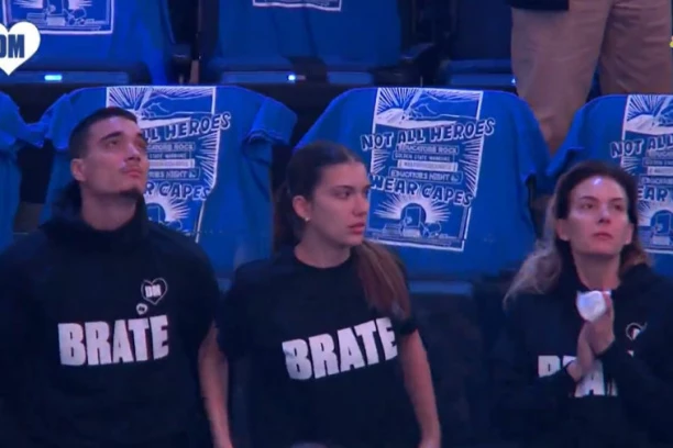 DEKIJEVA SUPRUGA I DECA RONE SUZE: Najpotresnija slika sa Golden Stejtovog oproštaja od Milojevića (VIDEO)