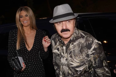 PRLJAV VEŠ MELINE I HARISA ISPLIVAO NA VIDELO: Dramatična scena u javnosti, POSVAĐALI se žestoko, a zbog OVOGA je zapenila na pevača!