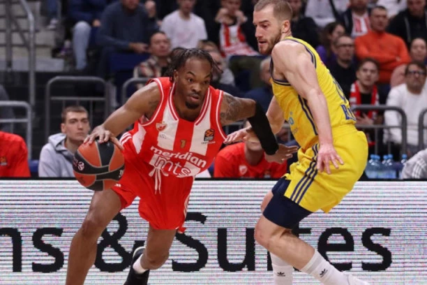 ZVEZDA UDARILA U BERLINSKI ZID: Crveno-beli poraženi od "FENJERAŠA"!