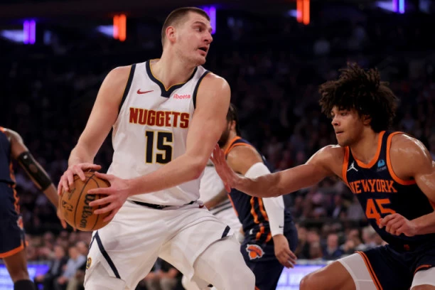 STIŽE ŠMEKER: Jokić ponovo ELEGANCIJOM oduševio navijače Denvera! (VIDEO)