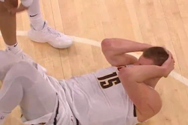 PRST U OKO NIKOLI! Jokić se PREVIJAO od bolova po PARKETU! Mučki POTEZ! (VIDEO)