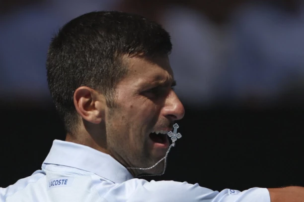 HITNO OBRAĆANJE ĐOKOVIĆA: Uoči turnira u Ženevi - Novak usred noći učinio nesvakidašnje! (FOTO)