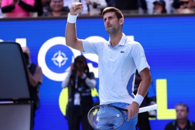 TRIJUMF ĐOKOVIĆA! Bilo je TEŠKO, ali se Nole POBEDNIČKI vraća u Indijan Vels! Hrabri Vukić PAO u trećem setu!