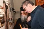 "OBILAZAK SVETINJA IMA POSEBAN ZNAČAJ ZA NAŠU TRADICIJU"! Oglasio se predsednik Vučić nakon posete manastira Lepčince (FOTO)
