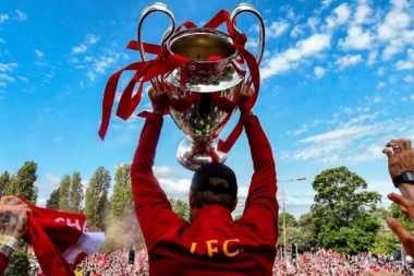 KLOP TEK NAJAVIO ODLAZAK, A NASLEDNIK VEĆ POZNAT? Klupa Liverpula je OBEĆANA?!