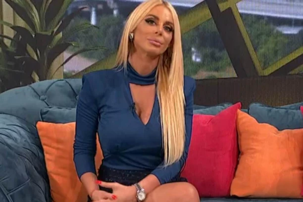 VODITELJKA PINKA UMALO KOLABIRALA: Uživo u program se uključio njen BIVŠI MUŽ! ŠOK! (FOTO)