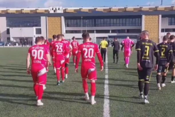 ŠOK U "SRPSKOM MANČESTERU": "Gumari" očitali lekciju pretendentu na plasman u elitu - Ivica Momčilović formira ekipu za viši rang!