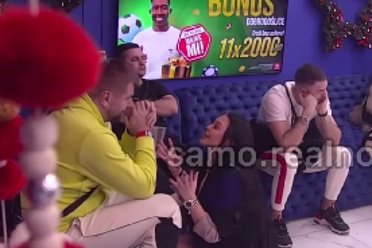 Maja Marinković, Aneli Ahmić i Marko Janjušević Janjuš