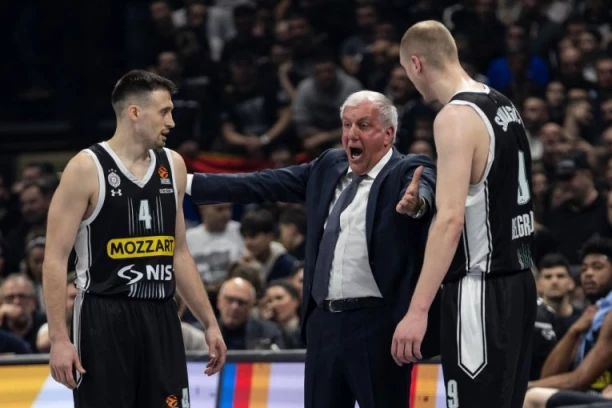 "VALJAK" RAZMONTIRAN ZA DERBI! Ko će na ZAHUKTALU ZVEZDU? NEVOLJA za Obradovića!