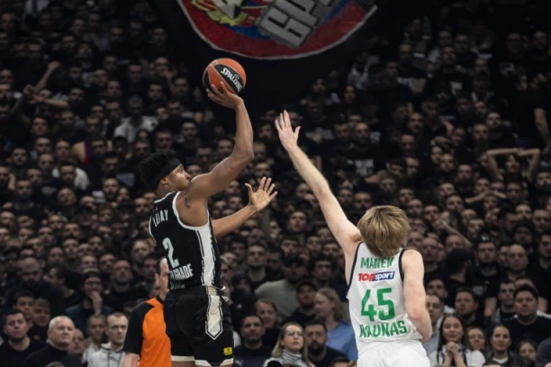 FENOMENALNA PARTIJA LEDEJA NIJE NAGRAĐENA: Partizanov krilni centar IZVISIO za MVP-a kola!